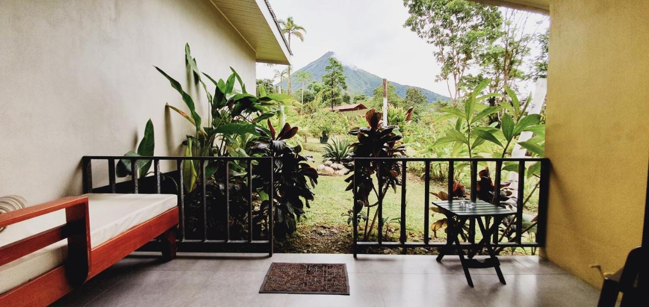Yellow Tree Suites La Fortuna Ngoại thất bức ảnh