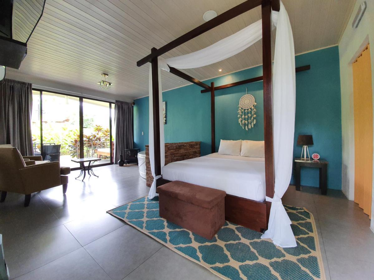 Yellow Tree Suites La Fortuna Ngoại thất bức ảnh