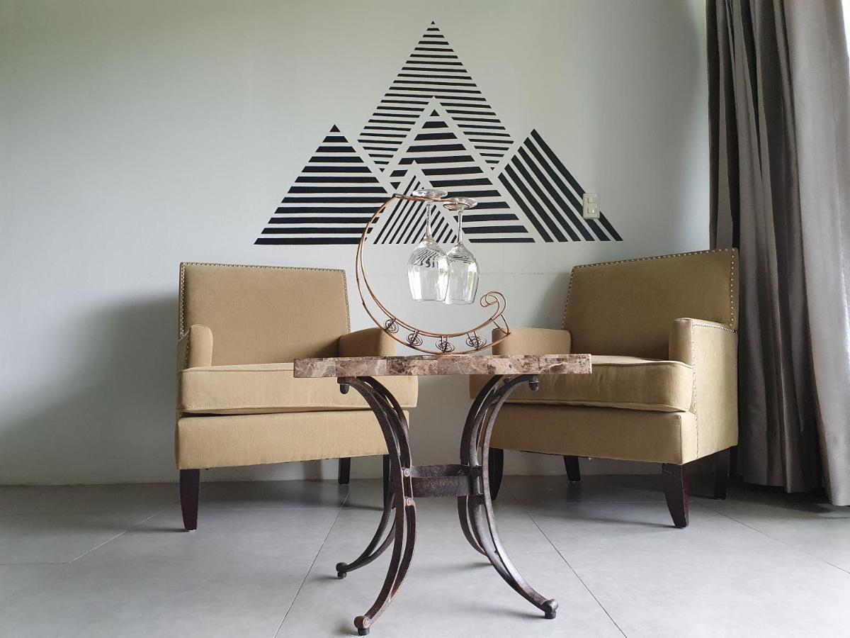 Yellow Tree Suites La Fortuna Ngoại thất bức ảnh